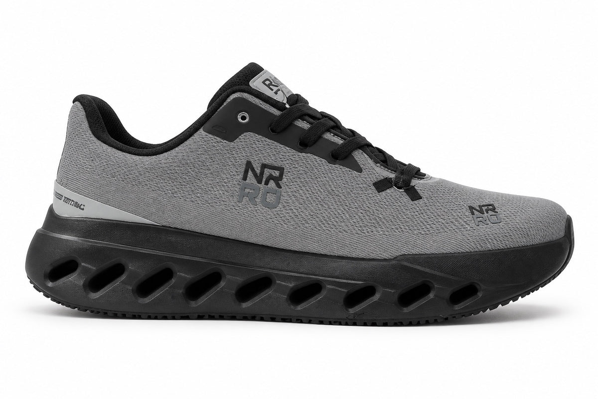 Tenis Hombre Gris/Negro – Suela Perforada