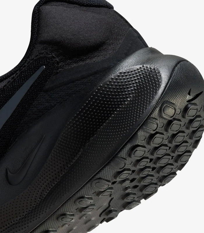 Nike Revolution7