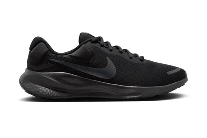 Nike Revolution7