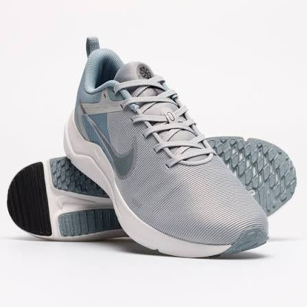 Nike DownShifter 12