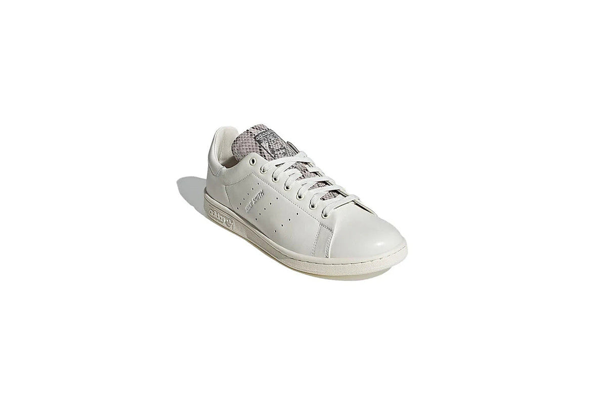 Stan Smith