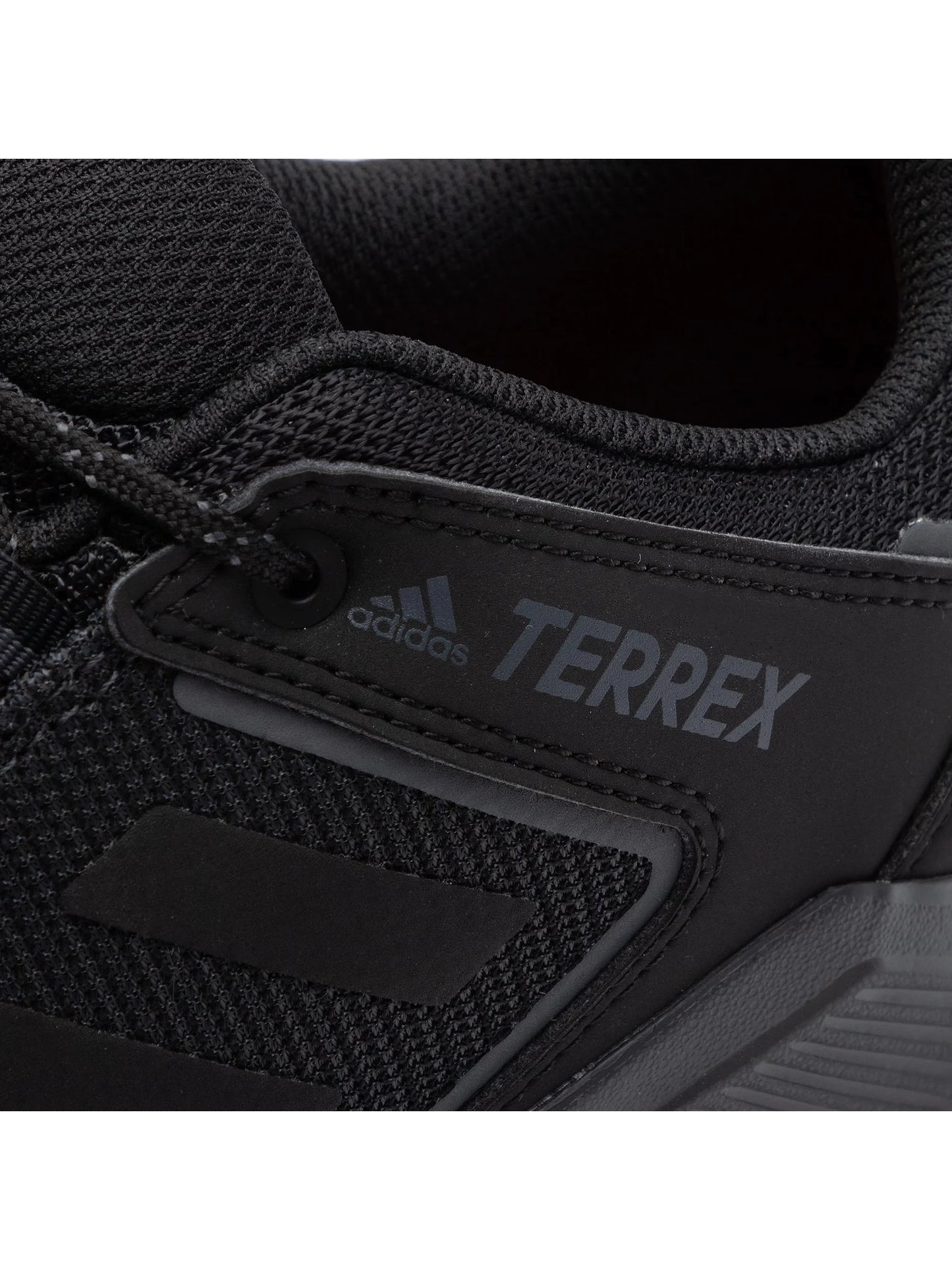 Terrex Estrail